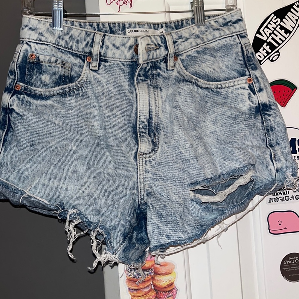 Garage denim shorts medium wash